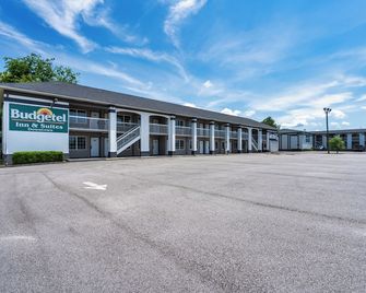 Budgetel Inn and Suite - Augusta