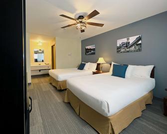The Downtown, a Coast Hotel - Dawson City - Bedroom