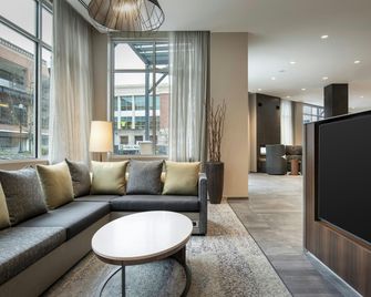 Courtyard by Marriott Nanaimo - ננאימו - סלון