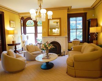 The Underwood-Hale House - Providence - Sala de estar