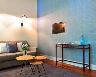 Central Suites & Apartments - Monchique - Living room