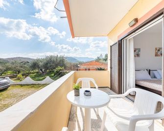 Lotus Apartment 3 - Corfu - Balcony