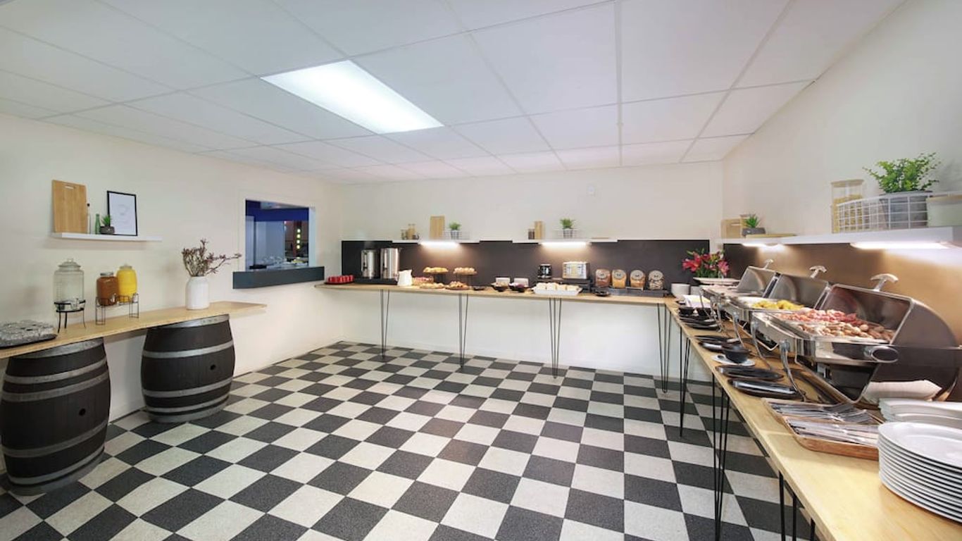 Swiss-Belresort Coronet Peak