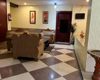 Hotel O Stellar Resort - Bhubaneswar - Lobby