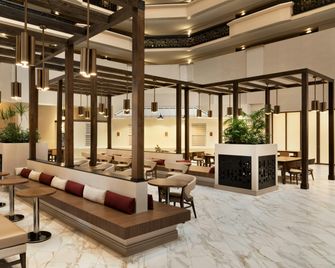 Embassy Suites by Hilton Phoenix Downtown North - Phoenix - Lobby