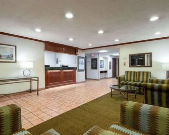 Norwood Inn & Suites by Blisspoint - Indianápolis - Sala de estar