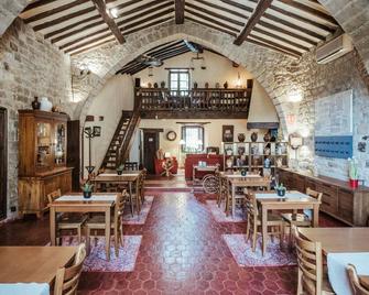 La Sala de Camós - Camós - Restaurante