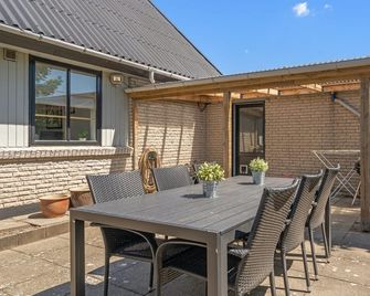 Holiday Home Marka - 2-5km from the sea by Interhome - Rømø Kirkeby - Innenhof