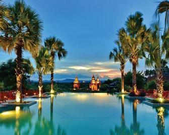 Aureum Palace Hotel & Resort Bagan - Bagan - Pool