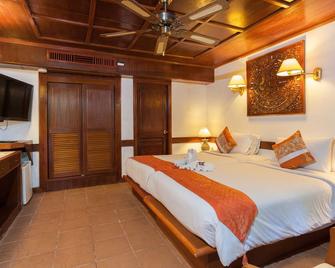 Tropica Bungalow Beach Hotel - Patong - Bedroom