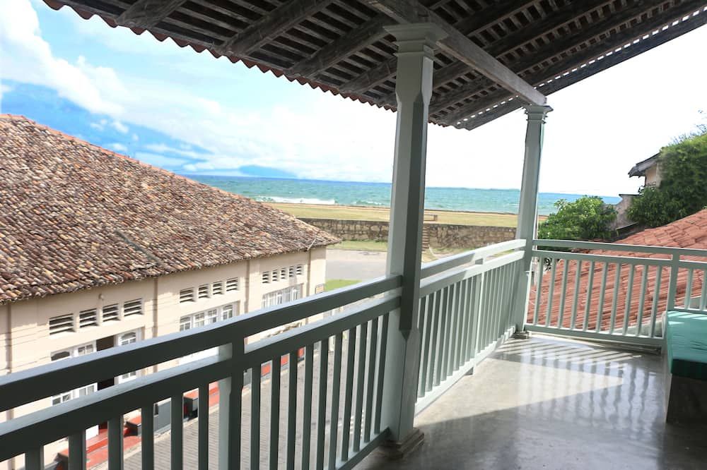 خالدز جيست هاوس جال