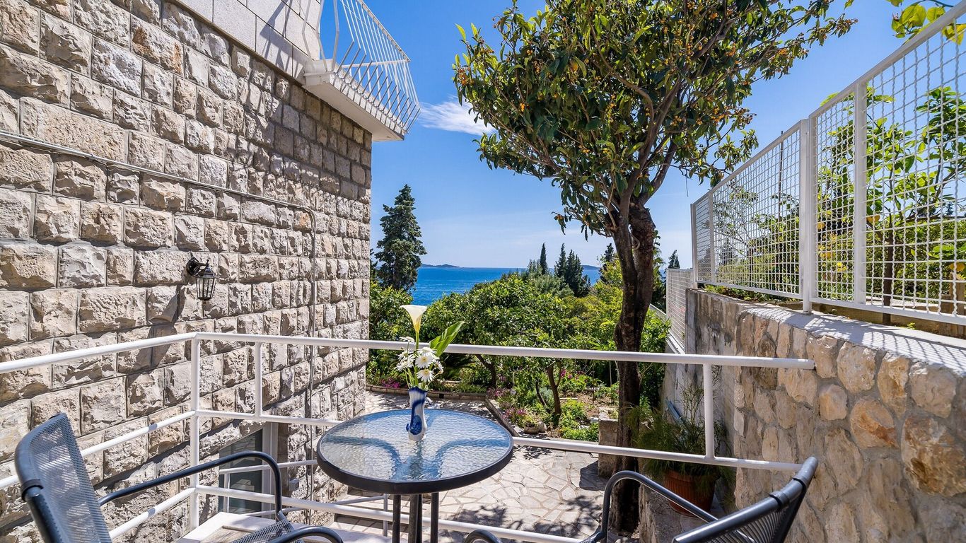 Guest House Villa Nina