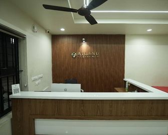Atland Residency - Kozhikode - Front desk
