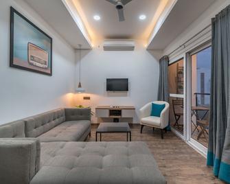 Skyla Serviced Suites - Hyderabad - Living room