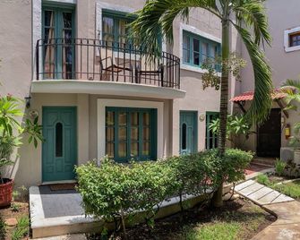 Located just steps from the Caribbean and in the heart of San Miguel de Cozumel! - Cozumel - Gebäude