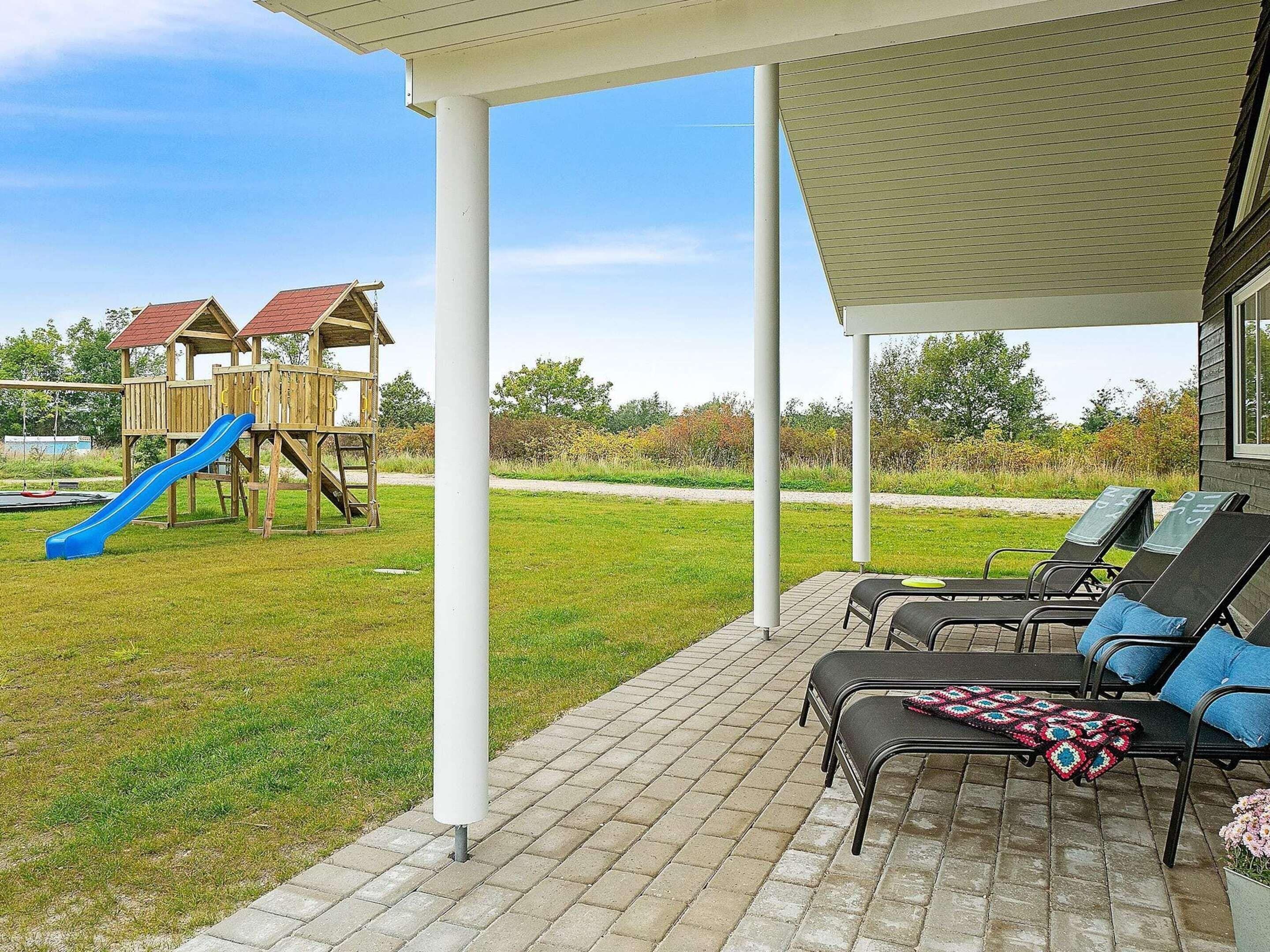 Spacious Holiday Home in Grenå near Sea – Grenaa