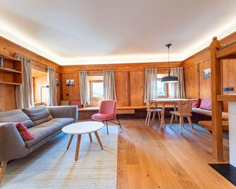Apartments Vedl Luech da Plajes - Ortisei - Living room