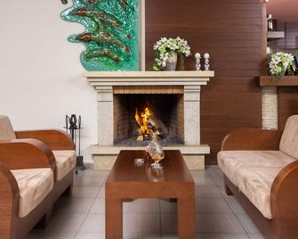 Kontakt Wellness Hotel - Stara Lesna - Sala de estar