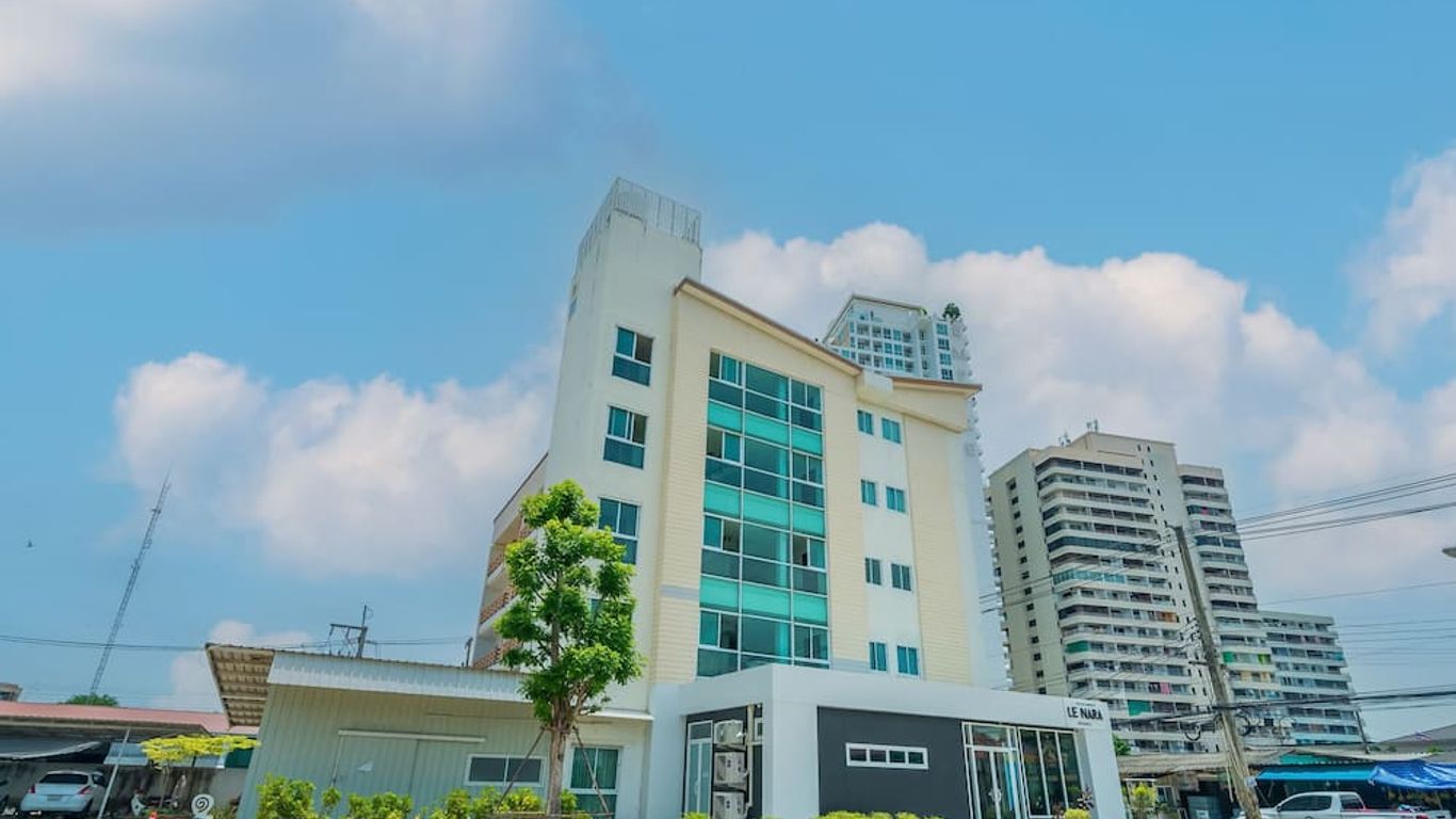 Sea Breeze Residence