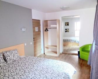 Central Guesthouse - Bucarest - Chambre