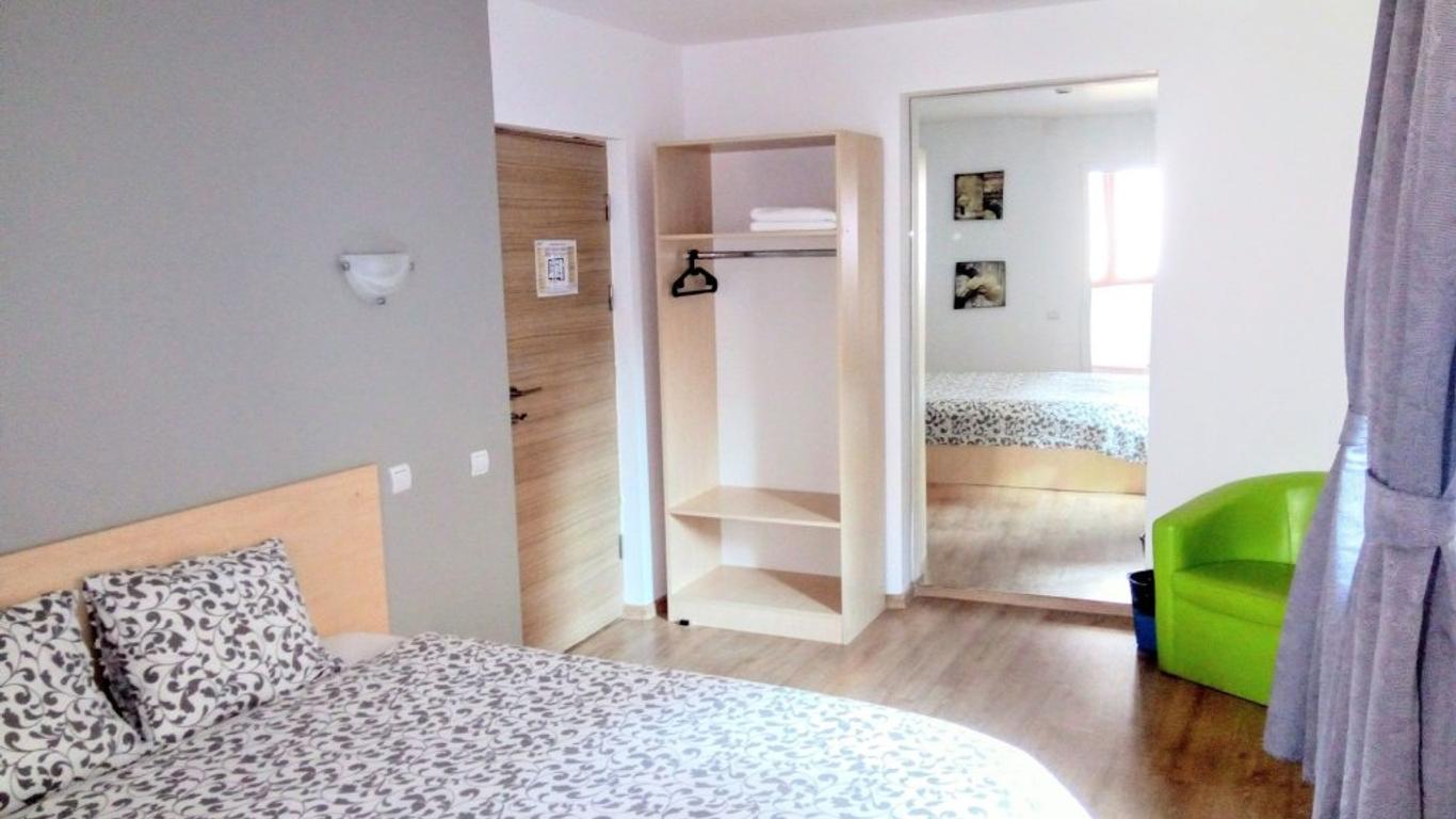 Central Guesthouse