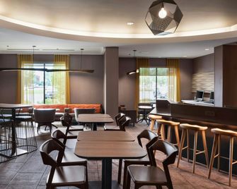 SpringHill Suites by Marriott Syracuse Carrier Circle - East Syracuse - Restaurace