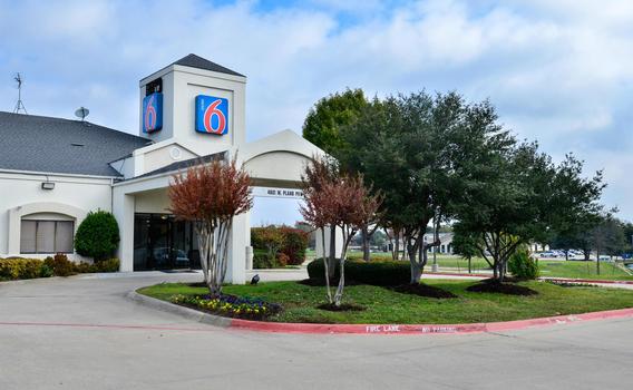 Motel 6 West Plano Frisco Tx 52 6 7 Plano Hotel Deals