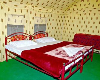 Chandani Desert Resort And Camp - Jaisalmer - Bedroom