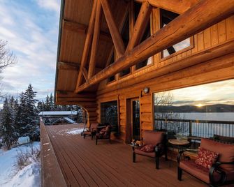 Inn On The Lake - Marsh lake - Balcon