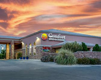 Comfort Inn & Suites - Truth or Consequences - Building