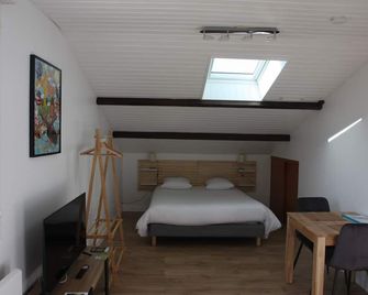 Appartement Riom - Rezé - Makuuhuone