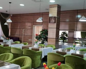 Union Plaza - Astana - Restaurante