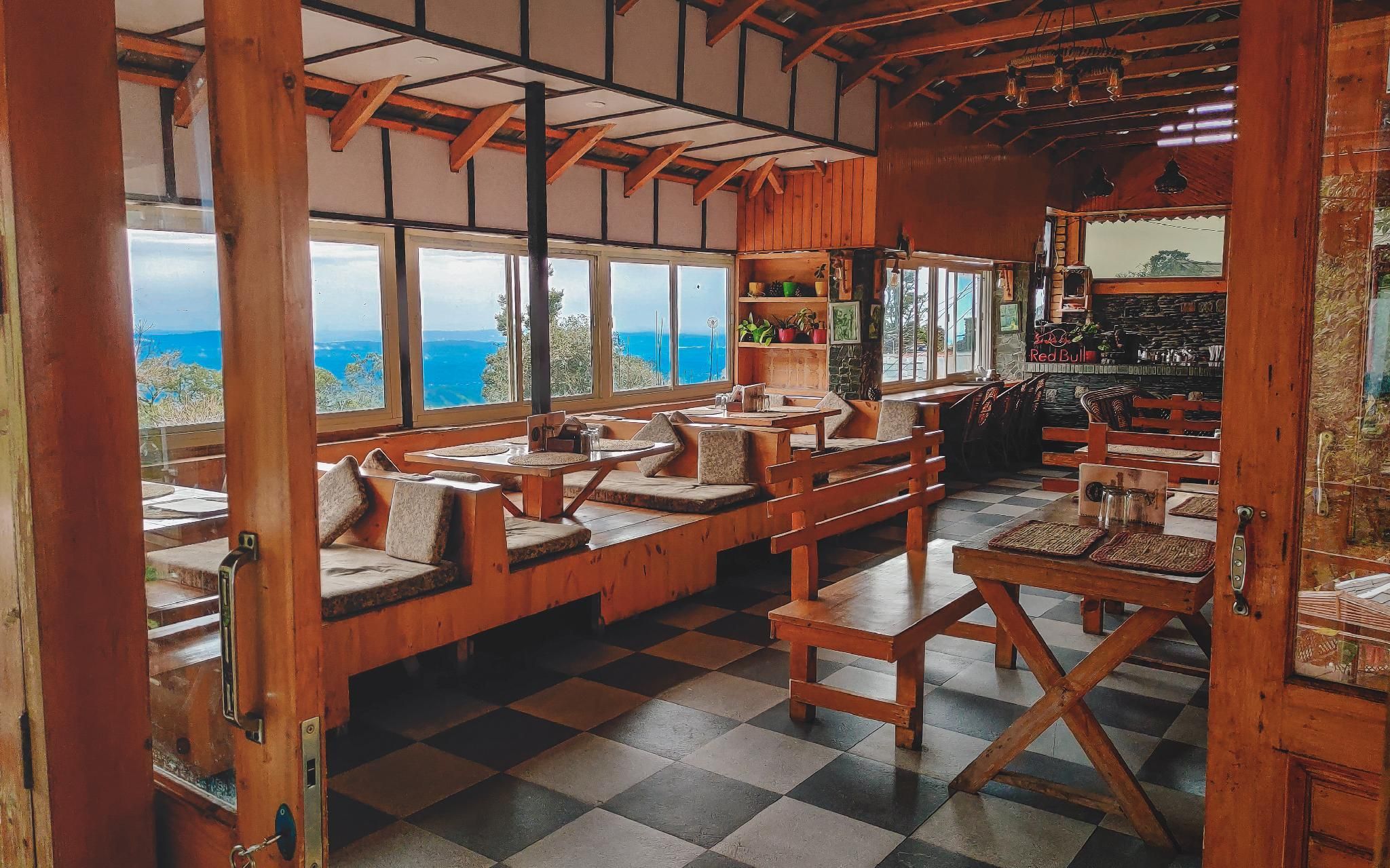 Dharamshala village resort - דרמאסאלה - מסעדה