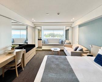 Coogee Sands Hotel & Apartments - Coogee - Bedroom