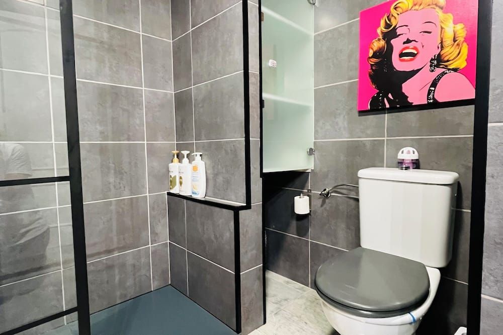 Kwadalayo Art Quarters - Faro - Bathroom