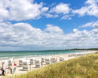 Helle Wohnung im Ostseebad - Boltenhagen - Strand