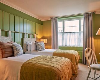 The White Horse - Dorking - Спальня