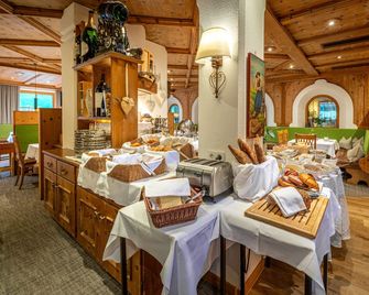 Post - Vent - Restaurant