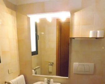 Hotel Antico Residence Roma - Monterosi