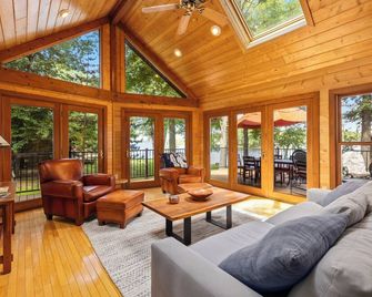 Whitefish Chain Lake Home with Beach + Sauna + King Beds + Kayaks +Paddle Boards - Crosslake - Living room