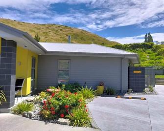 Hidden Gem in Oaklands - Napier - Building