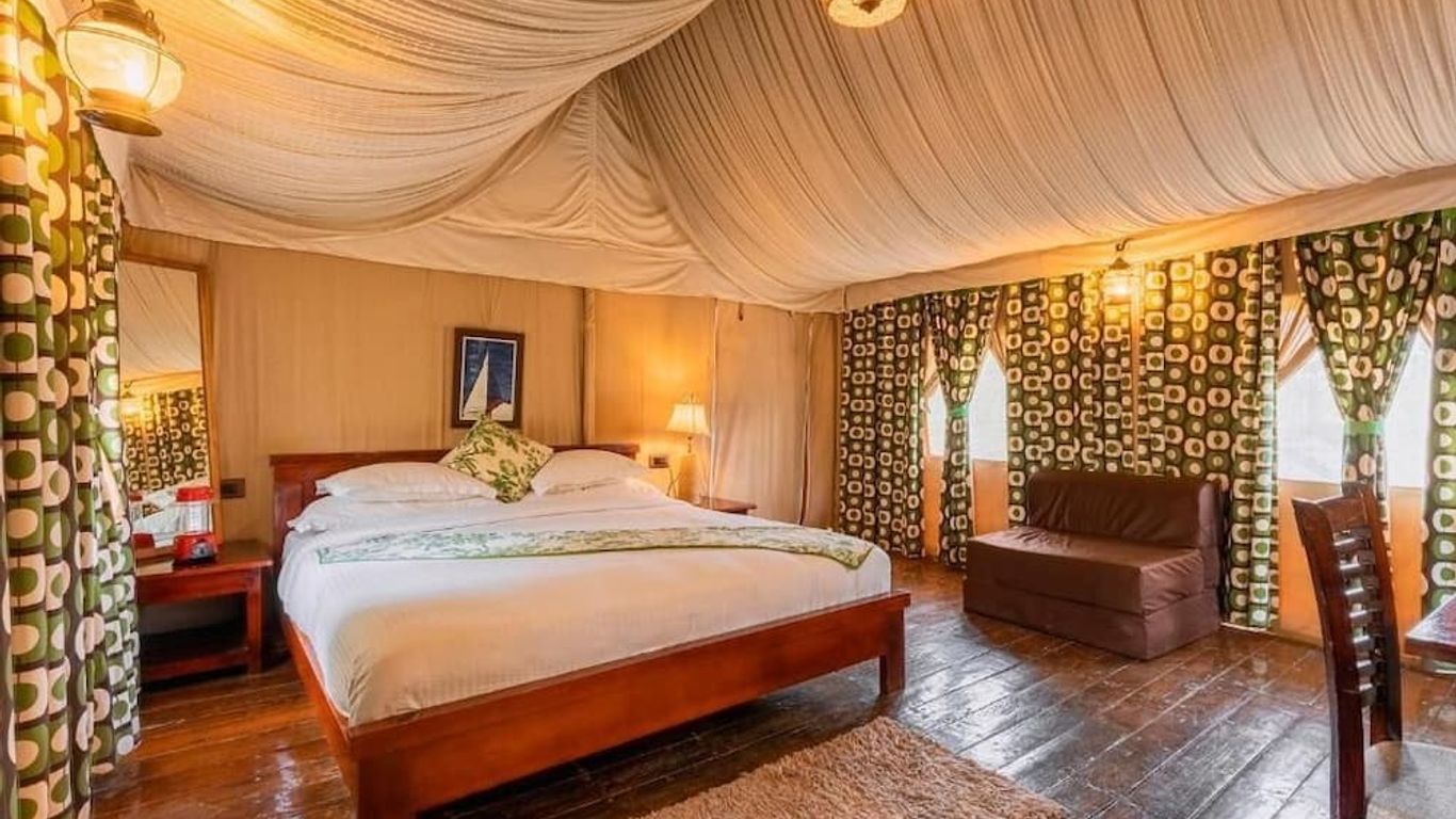 皇后區草原 - 陽光與微笑飯店