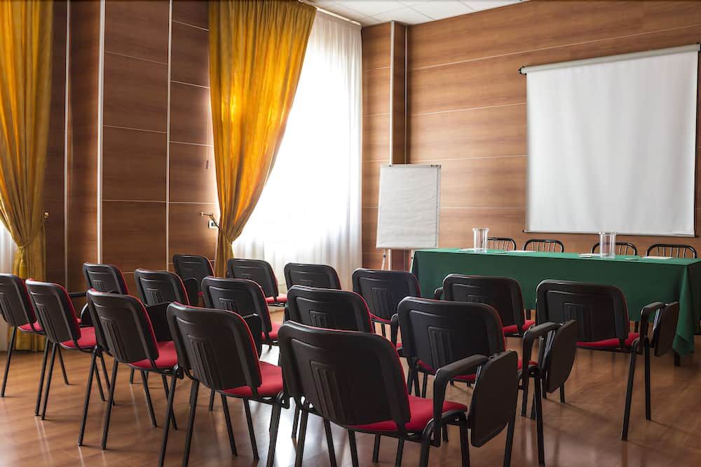 Hotel Atleti - Foggia - Sala de reuniones