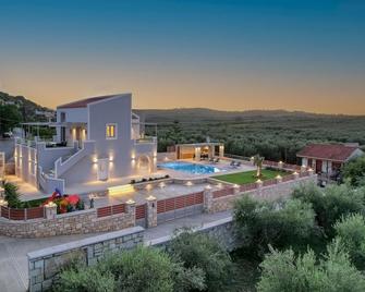 Villa Chara by Estia - Achlades - Piscina