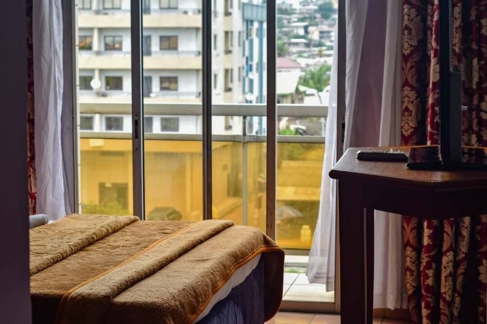 Hotel Le Chateau - Duala - Habitación