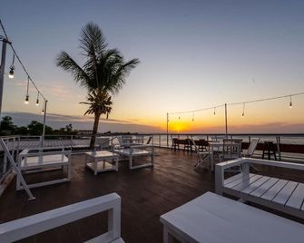 Kristal Hotel Kupang - Kupang - Balcone
