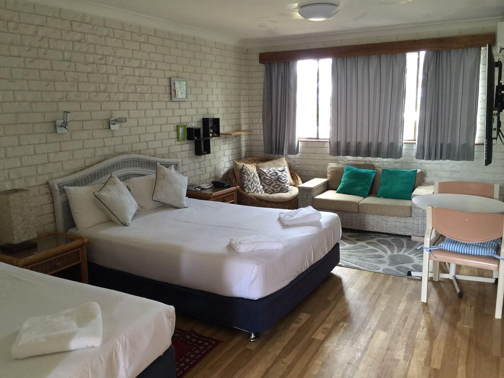 هولاند بارك موتل