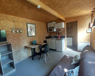Chalet Pour 2 Personnes Au Calme Dans La - La Bouilladisse - Salon