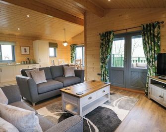 Oak Lodge - Ulverston - Living room