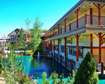 Holiday Inn Resort The Lodge At Big Bear Lake - Big Bear Lake - Bâtiment